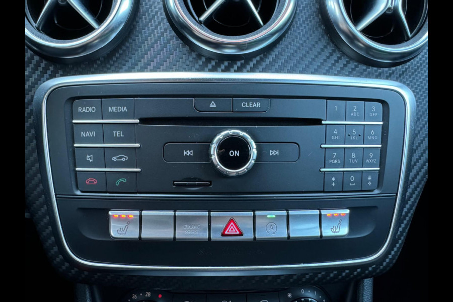 Mercedes-Benz A-Klasse 180 Business Solution AMG Camera Parksens LED