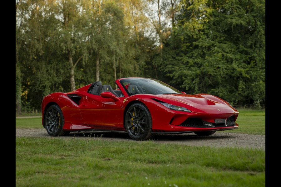 Ferrari F8 Spider 3.9 V8 HELE | Daytona Racing Seats | Veel carbon! | Lift | Camera | Alcantara int. | Pass. display