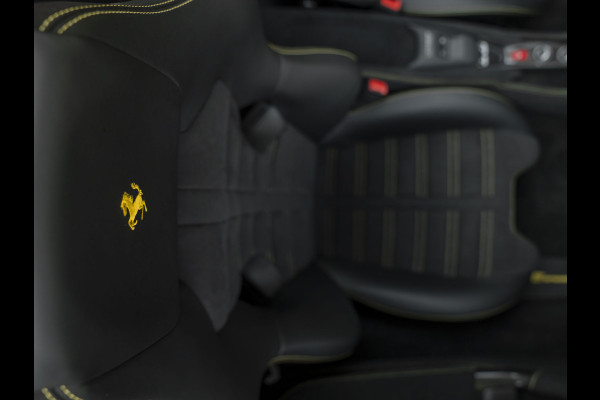 Ferrari F8 Spider 3.9 V8 HELE | Daytona Racing Seats | Veel carbon! | Lift | Camera | Alcantara int. | Pass. display