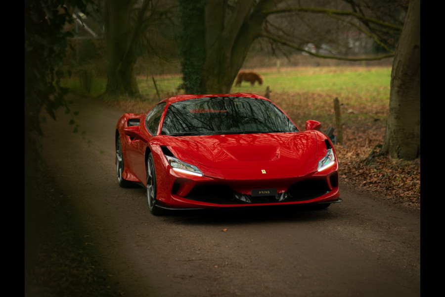 Ferrari F8 Spider 3.9 V8 HELE | Daytona Racing Seats | Veel carbon! | Lift | Camera | Alcantara int. | Pass. display