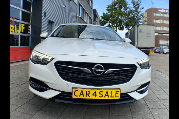 Opel Insignia Grand Sport 1.5 Turbo 16V SIDI Edition 89.000 KM - Navigatie I Airco I LED I PDC I Sport velgen I Dealer onderhouden