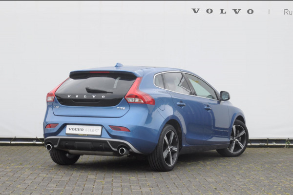 Volvo V40 T3 152PK Automaat R-Design / DAB+ / Panoramadak / 17'' Ixion velgen / Parkeer Camera