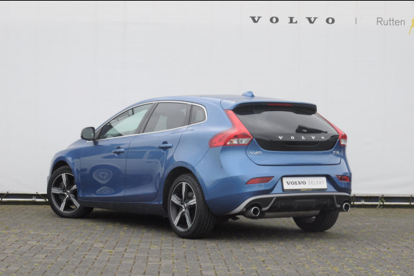 Volvo V40 T3 152PK Automaat R-Design / DAB+ / Panoramadak / 17'' Ixion velgen / Parkeer Camera