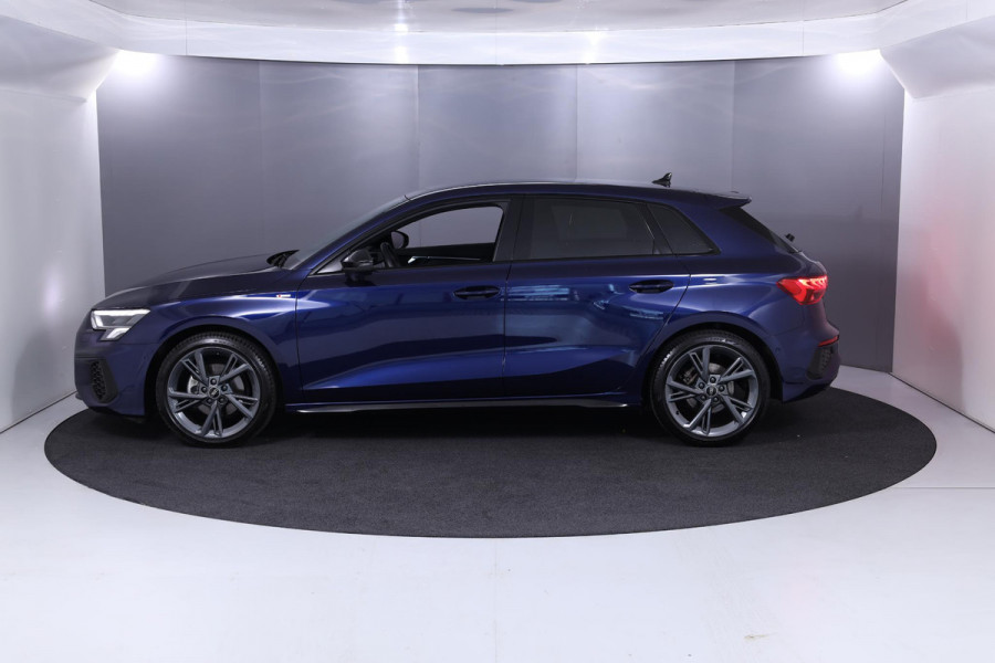 Audi A3 Sportback 30 TFSI S-Line 110 pk S-tronic | Verlengde garantie | Navigatie | Parkeersensoren (Park assist) | LED koplampen | S-Line |