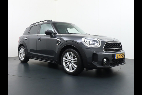 MINI Countryman 2.0 Cooper S Hammersmith VAN: 32.900,- NAAR: 29.877,- UW ZOMERVOORDEEL: 3.032,- | PANO |HEAD UP | CAMERA |