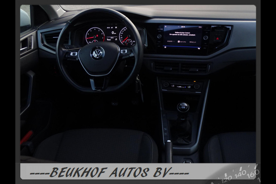 Volkswagen Polo 1.0 Benzine Business Pano Carplay Cruise