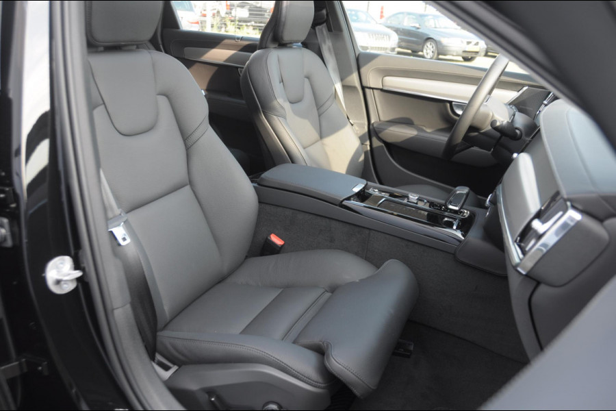 Volvo S90 T8 455PK Automaat AWD Ultimate Bright / Luchtvering/ Harman Kardon Audio / Google Services / Elektrisch bedienbare voorstoelen met geheugen functie / Achteruitrijcamera / Long Range / Panoramadak /