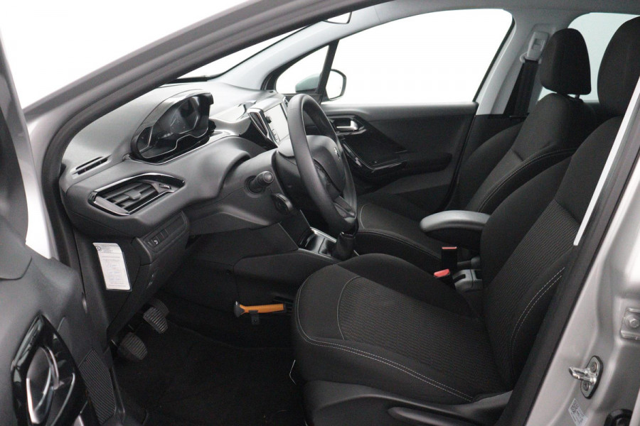 Peugeot 208 1.2 PureTech (NAVIGATIE, PARKEERSENSOREN, MULTIMEDIA, 1e EIGENAAR, GOED ONDERHOUDEN)