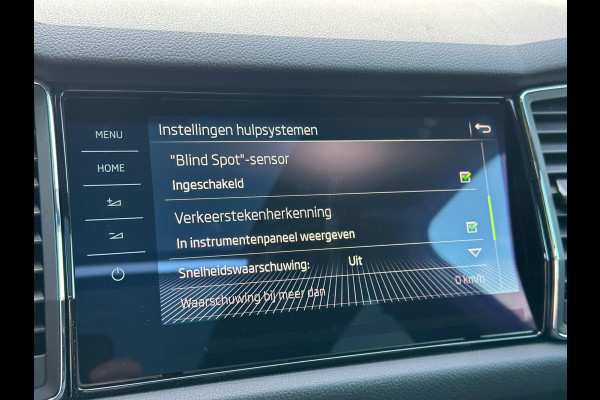 Škoda Kodiaq 2.0 TSI 4x4 Sportline Nardo Grey CarPlay Trekhaak