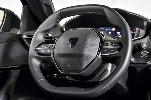 Peugeot 2008 1.2 PureTech 130 PK Allure - Automaat | Dig. Cockpit | Adapt. Cruise | Stoelverw. | Camera | PDC | App. Connect | Auto. Airco | LM 17" | 4597