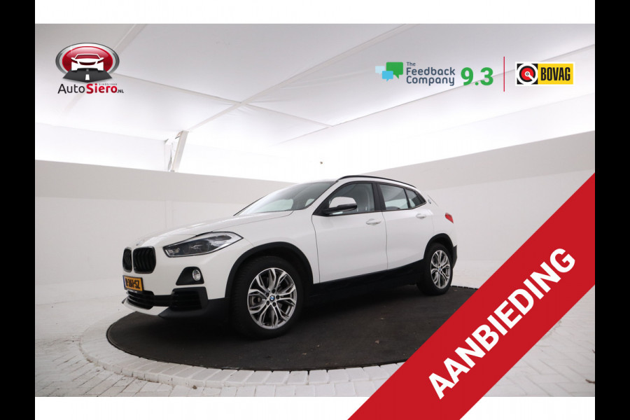 BMW X2 sDrive20i Executive -  Leer, Stoelverwarming, Cruise, Navigatie,