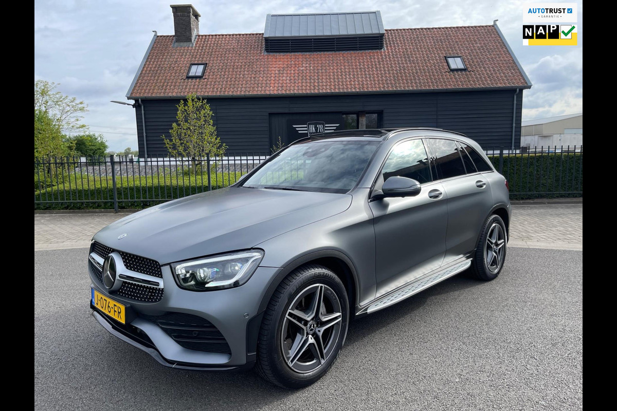 Mercedes-Benz GLC 200 AMG 360 Camera Panoramadak Multibeam/Led