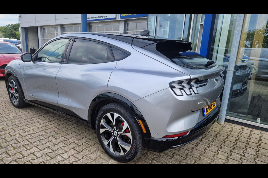 Ford Mustang Mach-E AWD 75 kWh