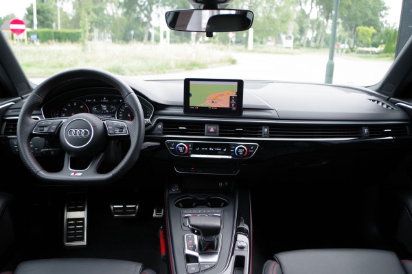 Audi A4 Avant 40 TFSI 190 PK S-Line Sport Black Edition, Panoramadak, Bang & Olufsen, Cruise Control, LED