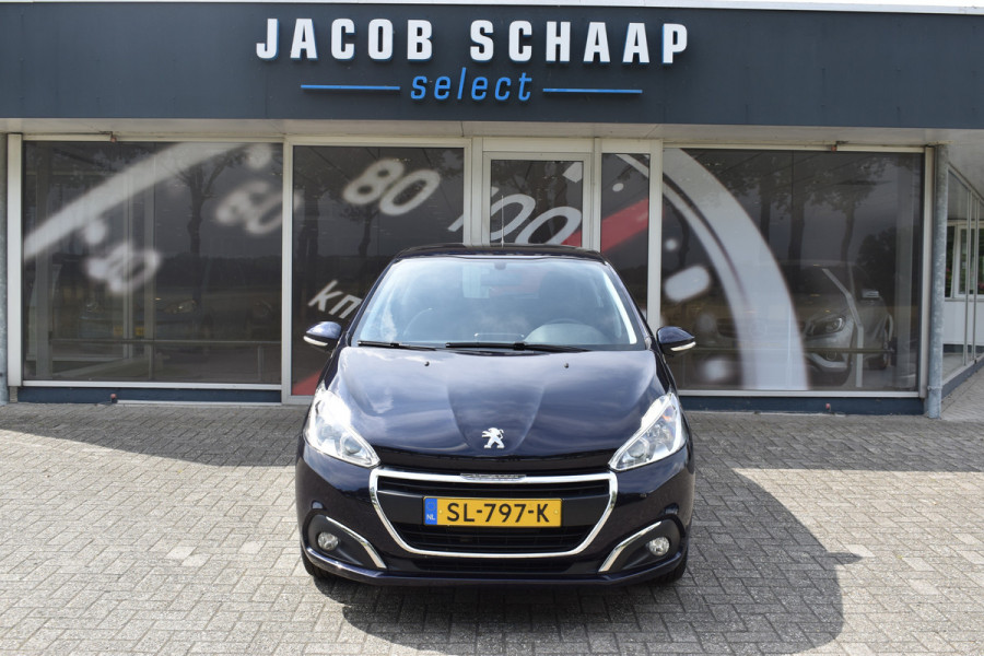 Peugeot 208 1.2 PureTech Blue Lion / Airco / Navi / Cruise control / DAB Audio /