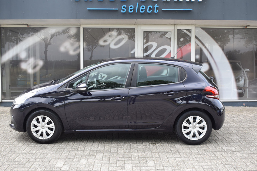 Peugeot 208 1.2 PureTech Blue Lion / Airco / Navi / Cruise control / DAB Audio /