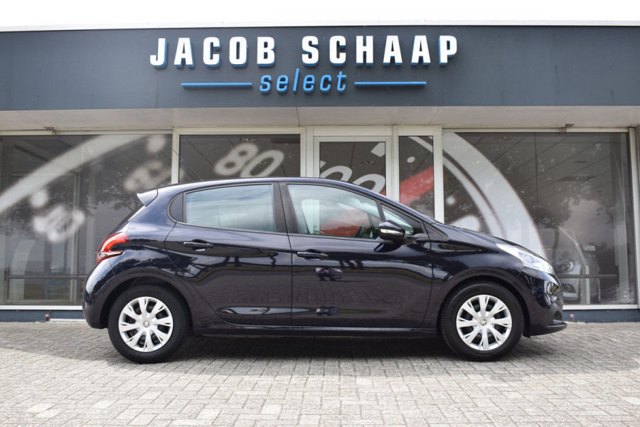 Peugeot 208 1.2 PureTech Blue Lion / Airco / Navi / Cruise control / DAB Audio /