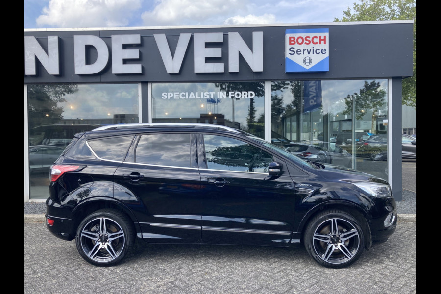 Ford Kuga 1.5 EcoBoost Vignale 4WD 176pk/129kW Automaat | Full Options | Panoramadak | Afn. trekhaak | Luxury Pack | Technology Pack | Driver Assistance Pack | etc. etc.