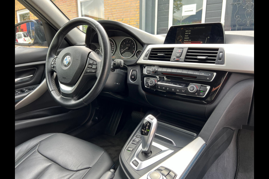 BMW 3-serie 330e Centennial Executive | Cruise + Clima + Navi |