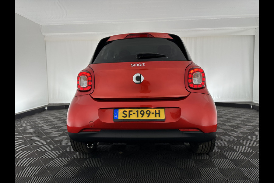 Smart Forfour 1.0 Turbo Passion Pack-Sport (INCL-BTW) Aut. *AIRCO | CRUISE | COMFORT-SEATS | 15''ALU*