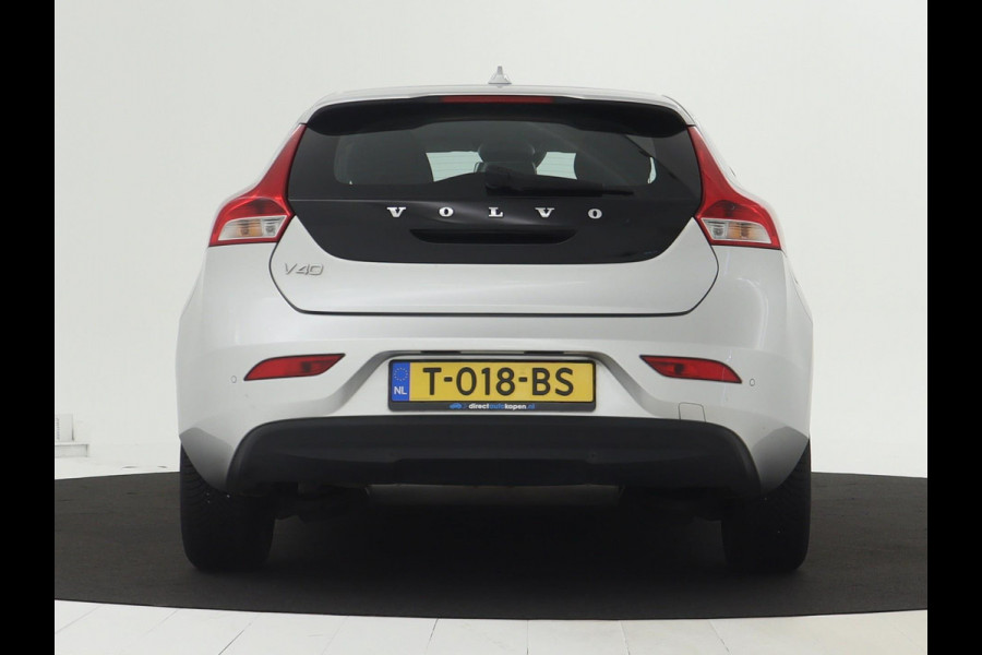 Volvo V40 2.0 T2 Momentum