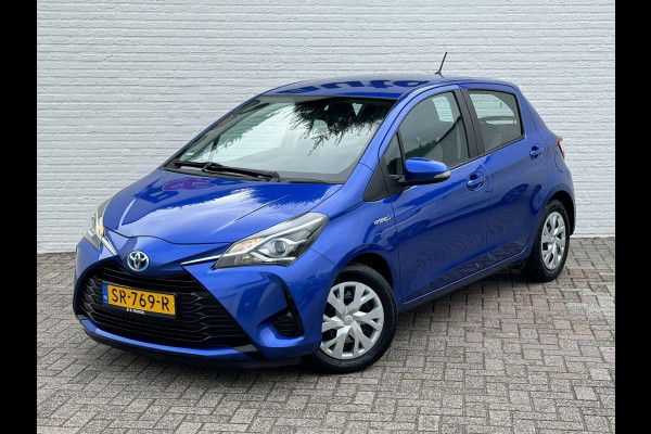 Toyota Yaris 1.5 Hybrid Energy Navigatie Parkeercamera Clima Dealer onderhouden Lane assist