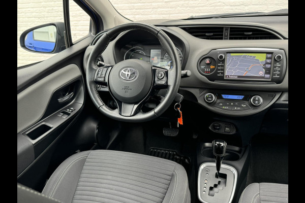 Toyota Yaris 1.5 Hybrid Energy Navigatie Parkeercamera Clima Dealer onderhouden Lane assist