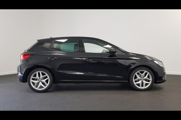 Seat Ibiza 1.0 TSI 110pk DSG FR | Navigatie | Camera | Adaptive Cruise Control | Keyless Entry & Go | LED | DAB | Stoelverwarming | Privacy Glas |