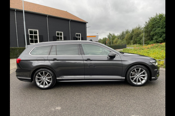 Volkswagen Passat Variant 1.6 TDI Highline R-Line Panoramadak Virtueel/Displ Led/Xenon