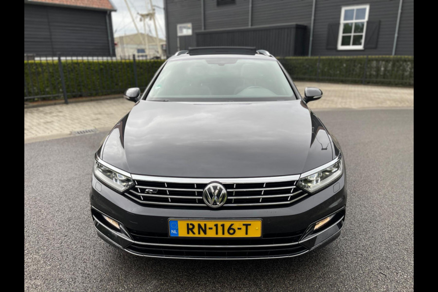 Volkswagen Passat Variant 1.6 TDI Highline R-Line Panoramadak Virtueel/Displ Led/Xenon