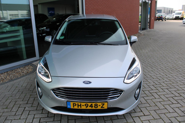 Ford Fiesta 1.0 EcoBoost 100 PK Titanium Trekhaak | Camera | Adaptieve Cruise Control | Navigatie | DAB | Voorruitverwarming | Climate Control | 37DKM! | Dealeronderhouden