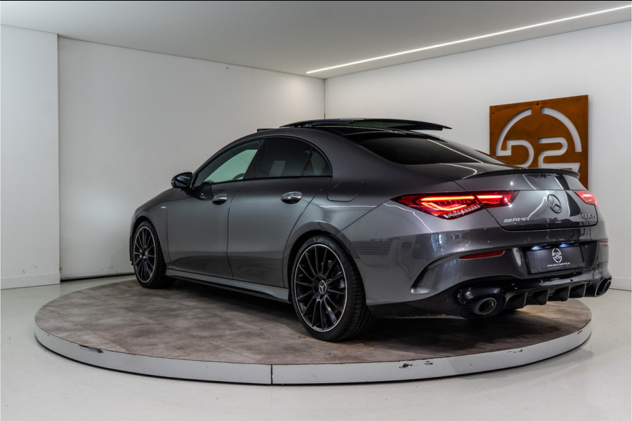 Mercedes-Benz CLA-Klasse AMG 35 4MATIC Premium+ 306PK | Pano | Sfeer | Burmester | Kuipstoelen&Memory | VOL! 12 MND Garantie