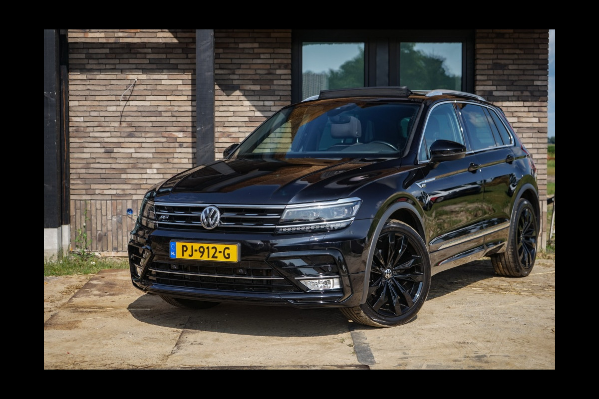 Volkswagen Tiguan 1.4 TSI ACT 150PK R-LINE Pano/Virtual/Trekhaak/NAP