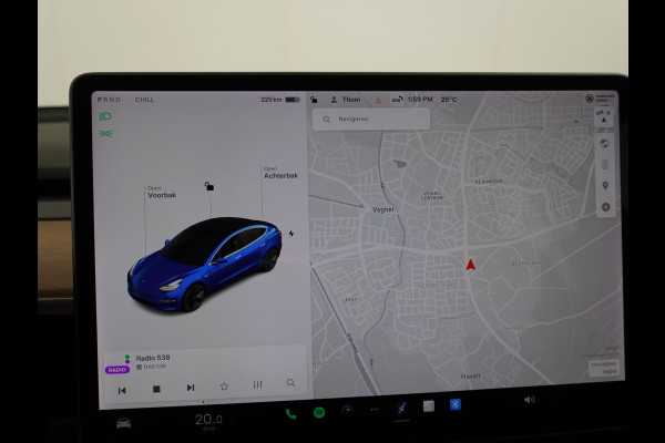 Tesla Model 3 GERESERVEERD      SR+ 325PK AutoPilot Leer PanoDak Adaptive cruise 18" Camera's Elektr.-Stuur+Stoelen+Spiegels+Geheugen+Easy-Ent Ecc Navigatiesysteem full map LED-a+v Koplampspoeiers Comfortstoel(en) ACC Dual-ECC DAB Voorverwarmen interieur via App Keyless via Telefoonsleutel One-Pedal-Drive Origin. NLse auto ! 1e eigenaar