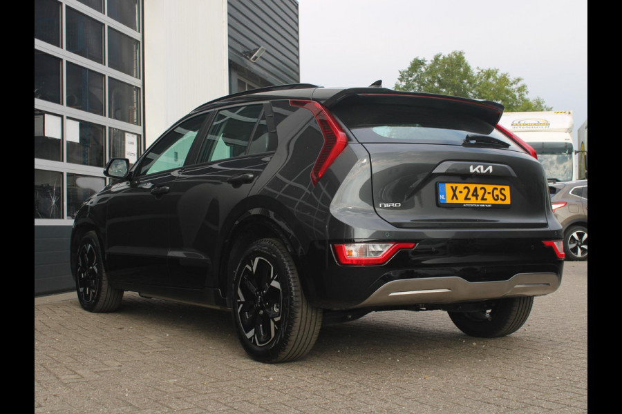 Kia Niro EV DynamicLine 64.8 kWh | Clima | Adapt. Cruise | Camera | Carplay | Subsidie € 2.000,- *