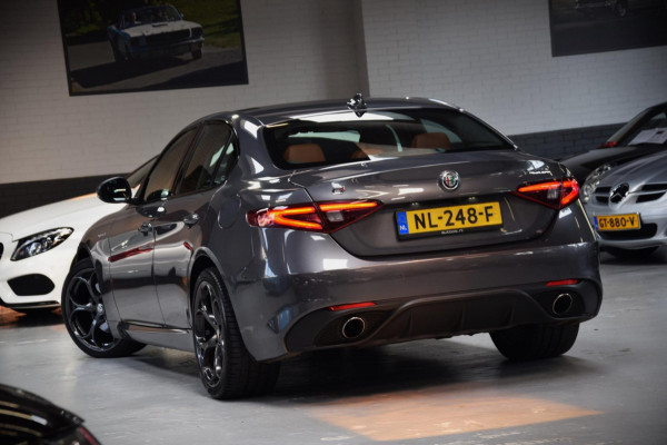 Alfa Romeo Giulia 2.0 T AWD Veloce Navigatie|Leder|Org.NL|2e Eig|85000km!!|280pk!!