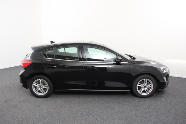 Ford Focus 1.0 EcoBoost 125pk Automaat Cool & Connect | Navigatie | Airco | Camera | Cruise control | Lichtmetalen Velgen | Parkeer Sensoren | Dab | Led