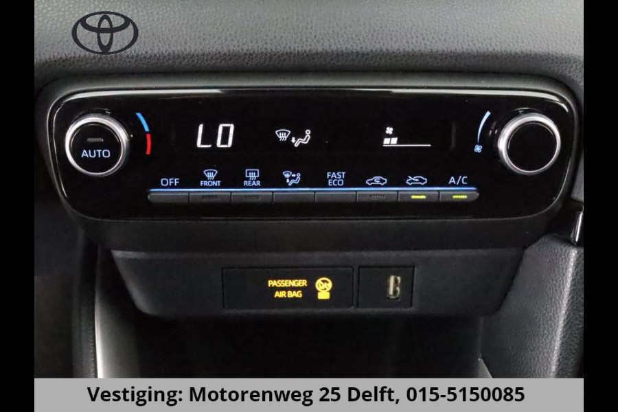 Toyota Yaris 1.5 HYBRID BI-TONE AUT. GARANTIE TOT 2033 .CRUISE.CLIMATE.CARPLAY NAVIGATIE