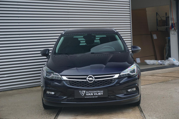 Opel Astra Sports Tourer 1.4 Turbo 150 Pk Innovation AUTOMAAT | Navigatie Pro | AGR | Climate Control | Parkeersensoren/Camera | Privacy Glass |  Trekhaak |