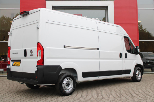 Fiat Ducato 33 2.2 MultiJet 140PK L3H2 | ACHTERUITRIJ CAMERA | APPLE CARPLAY/ANDROID AUTO | 3-ZITS | CRUISE CONTROL | CLIMATE CONTROL | DAB+ RADIO | NIEUWE BUS! |