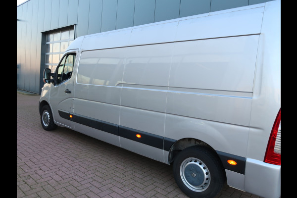 Renault Master T35 2.3 dCi 125pk L3H2 Laadklep 1555KG LAADVERM. CAMERA/NAVI/CRUISE/AIRCO/1E EIGENAAR!