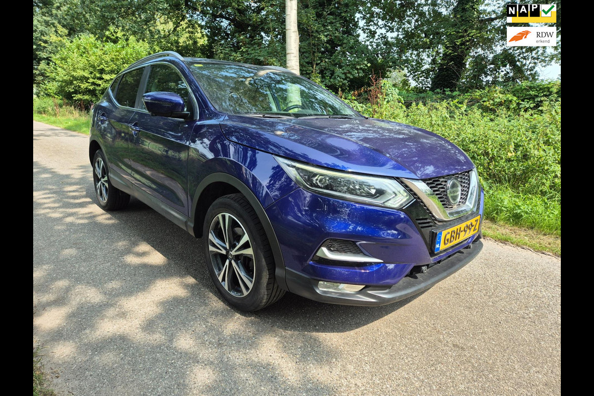 Nissan QASHQAI 1.3 DIG-T N-Connecta Tekna / panoramadak / 360 camera