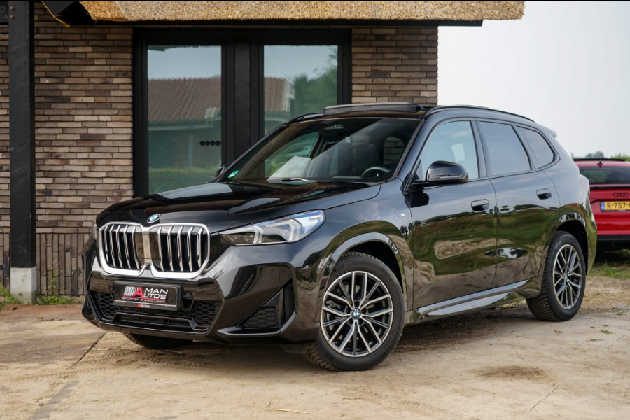 BMW X1 xDrive23i xDrive M Sport Pano/HUD/Harmann/Memory/massage