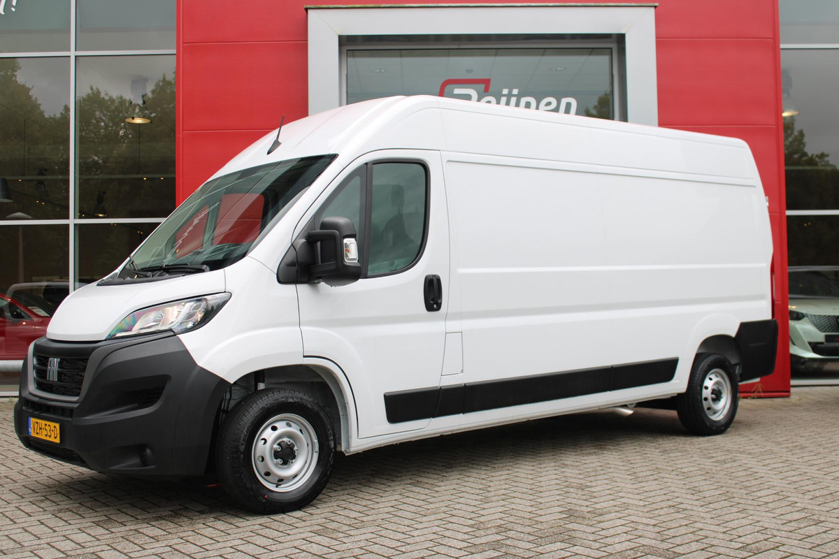 Fiat Ducato 33 2.2 MultiJet 140PK L3H2 | ACHTERUITRIJ CAMERA | APPLE CARPLAY/ANDROID AUTO | 3-ZITS | CRUISE CONTROL | CLIMATE CONTROL | DAB+ RADIO | NIEUWE BUS! |