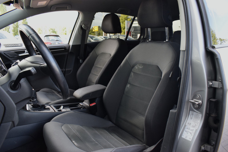 Volkswagen Golf 1.4 TSI Comfortline | AppleCarplay | Adaptive | Sportstoelen | DSG