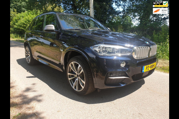 BMW X5 M50d / panoramadak / head up / VOL OPTIES