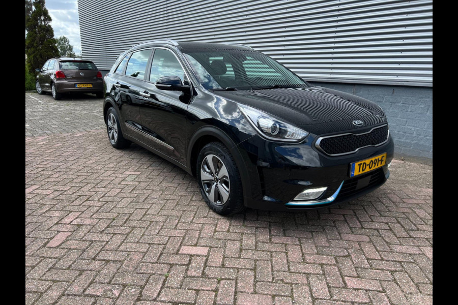 Kia Niro 1.6 GDi PHEV DynamicLine Navi / Half leer / Parkeer sensoren / MCC / Gouda