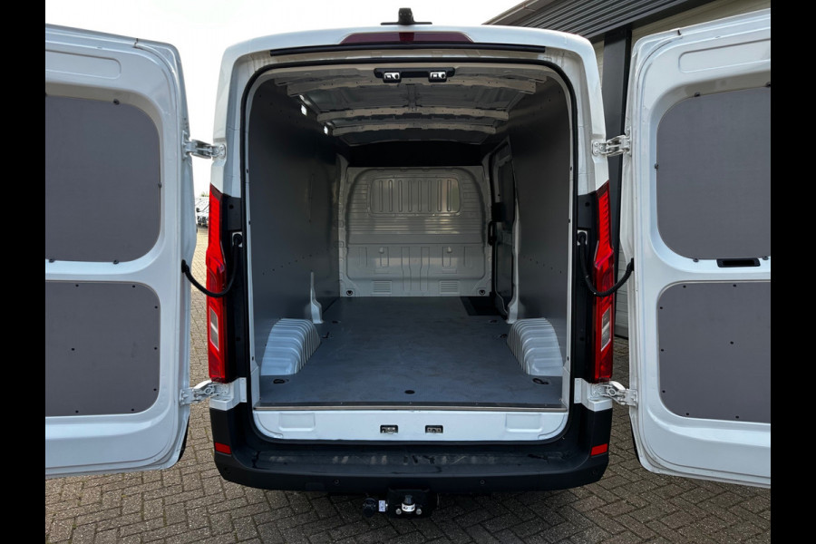 Fiat E-Ducato 3.5 T L3H2 89 kWh WLPT 294 km - eDeliver 9 - Trekhaak 1.500 kg - Apple Play - 3 Zits