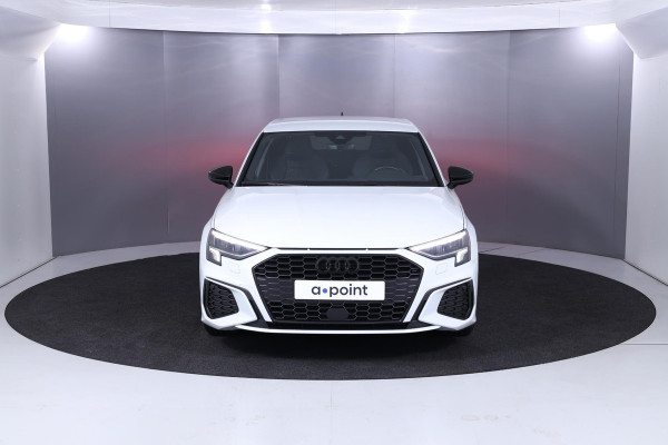 Audi A3 Sportback 30 TFSI S-line 110 pk S-tronic | Verlengde garantie | Navigatie | Parkeersensoren (Park assist) | Cruise control | Full-LED koplampen |