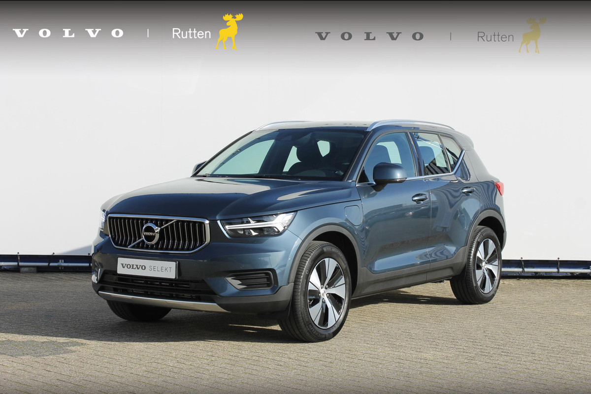 Volvo XC40 T4 211PK Automaat Recharge Inscription Navigatie / Cruise control / Standkachel / 18'' Lichtmetalen velgen / Apple Carplay